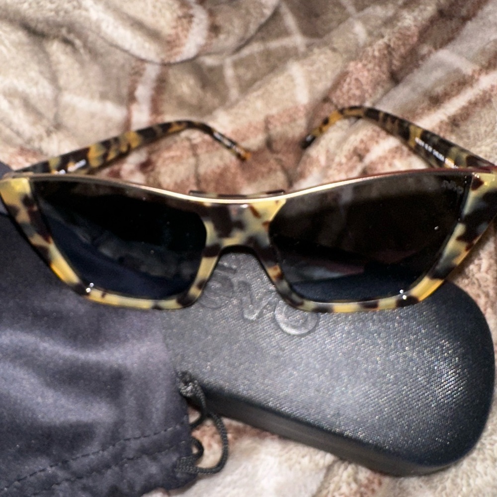 OVO Brown Sunglasses with Tortoiseshell Design